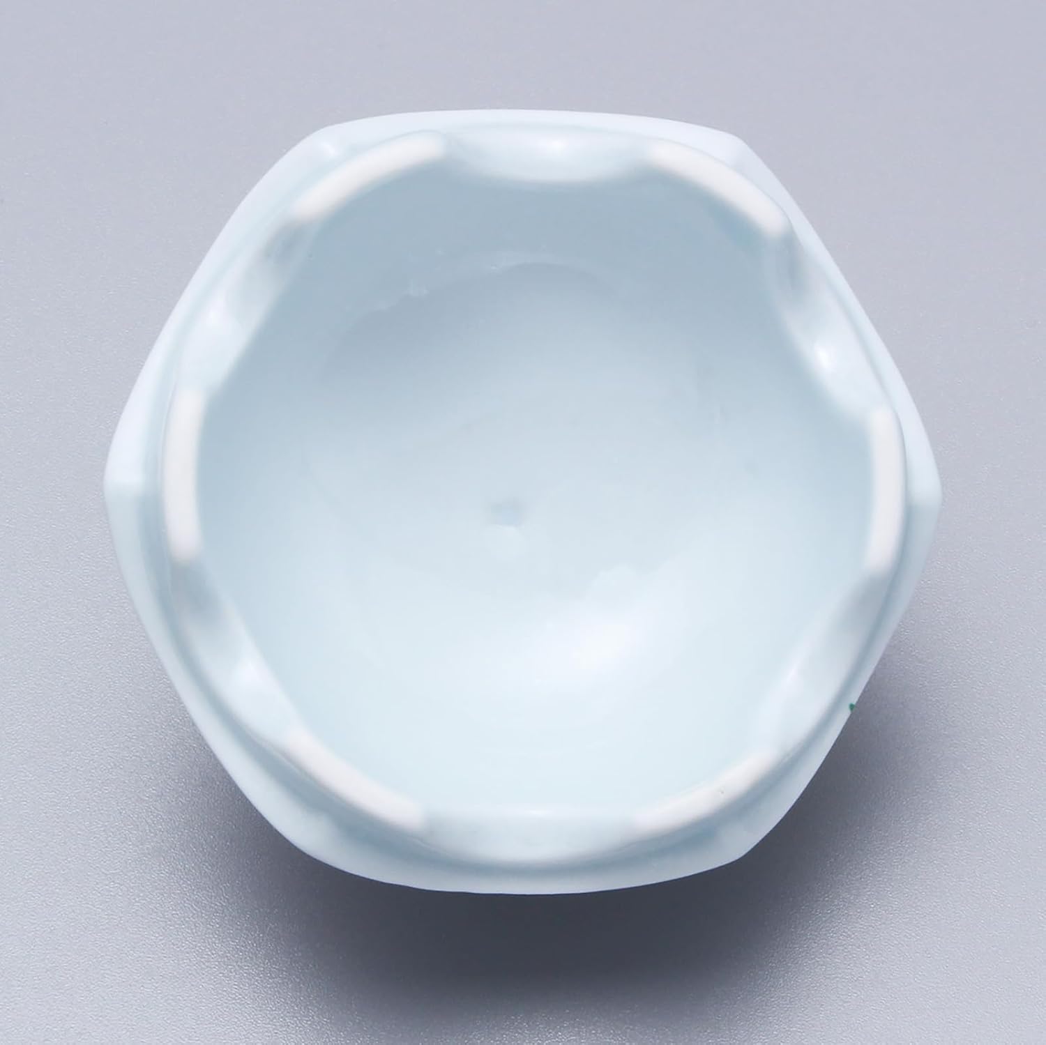 TOYO CERAMICS Arita Ware Drain Cover 28 Inch Porcelain Goldfish Design