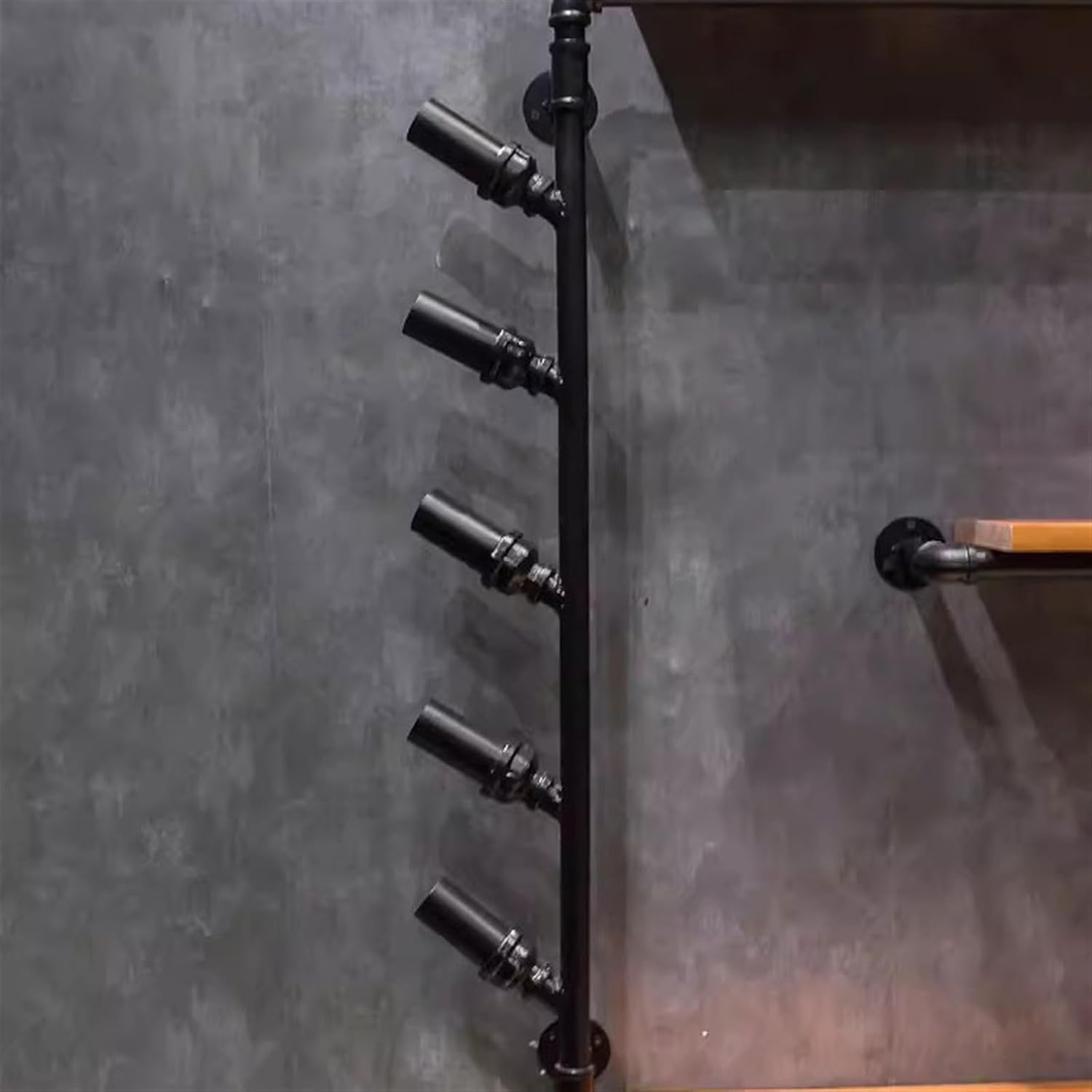 GRFIT Wall-Mounted Wine Rack Industrial Style