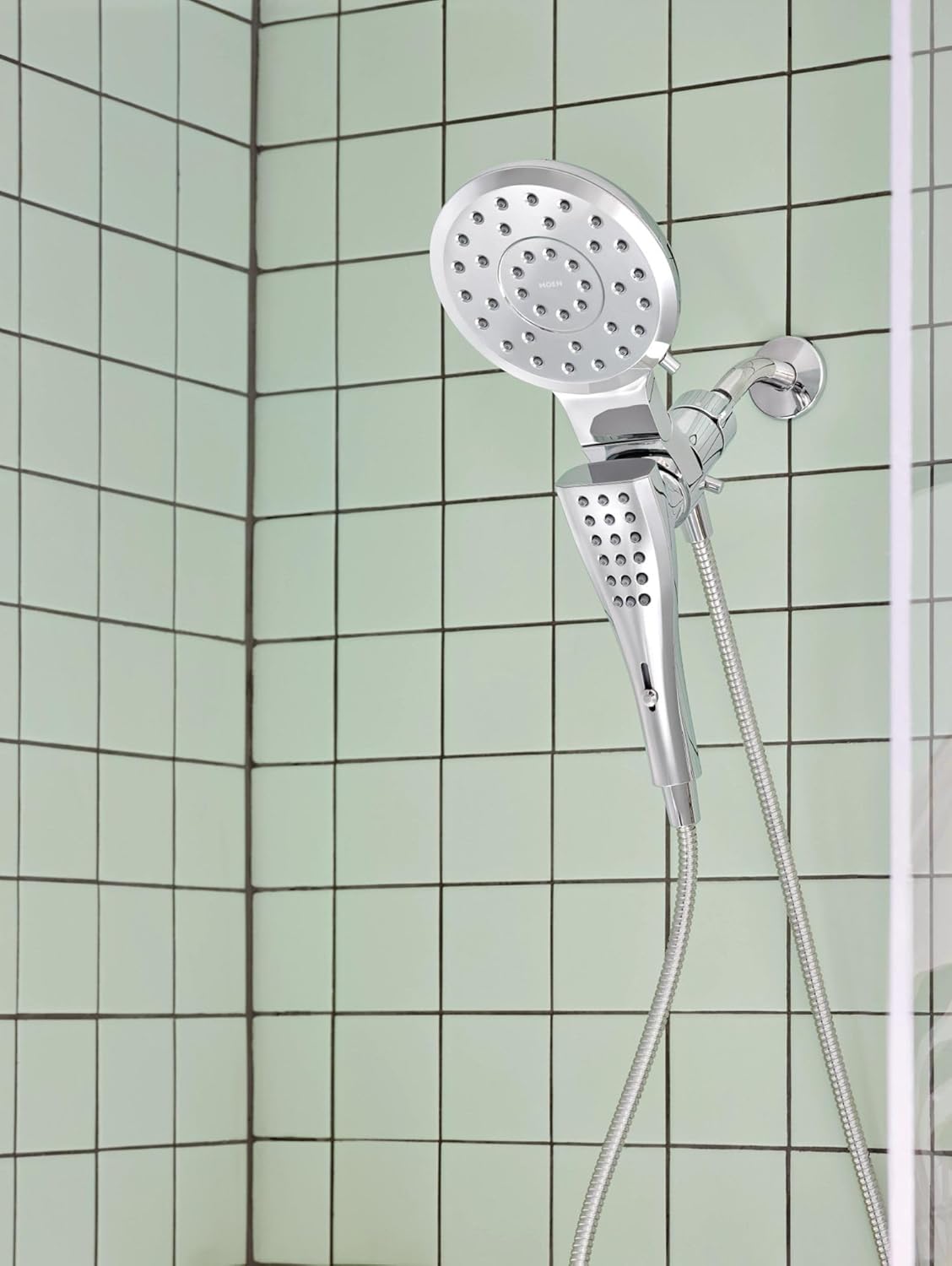 Moen Verso Chrome Rain Handheld Shower Set